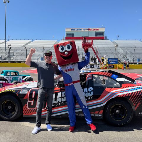 Kurt Busch and Pit Boss at the Bullring Reignited