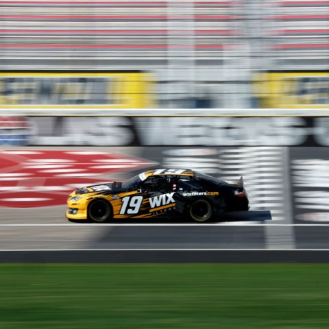 Pennzoil 400 National Anthem Singers, FOREIGNER