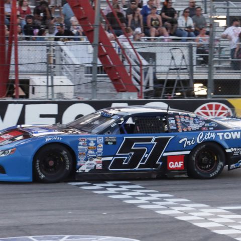 Racing at The Bullring at Las Vegas Motor Speedway