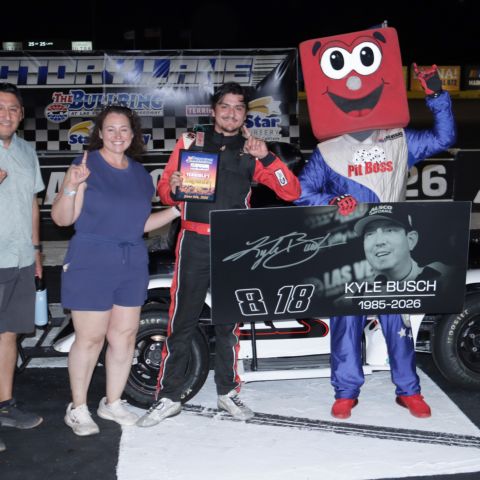 Racing at The Bullring at Las Vegas Motor Speedway