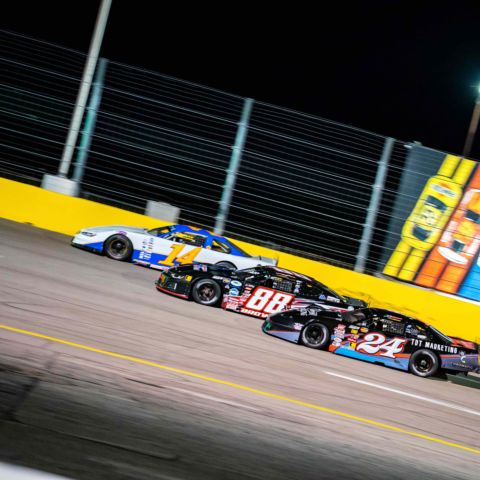 Racing at The Bullring at Las Vegas Motor Speedway