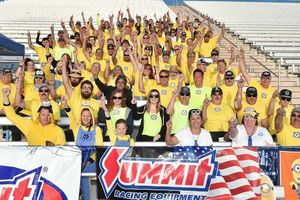 Phoenix's Wild Horse Pass team edged teams from LVMS and Auto Club Dragway in Fontana, Calif., for the team title at this weekend's NHRA Pacific Division Summit Racing Series Finals at The Strip at LVMS.