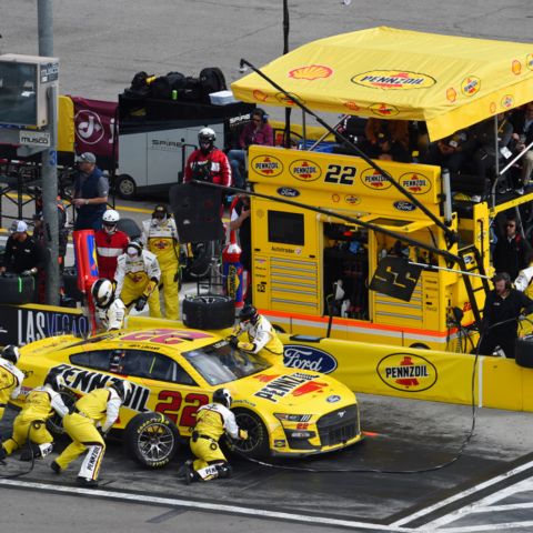 Pennzoil car on pit road during stop