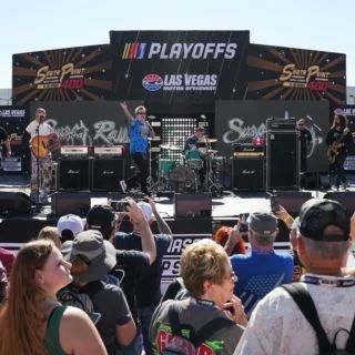 Pre-Race Stage