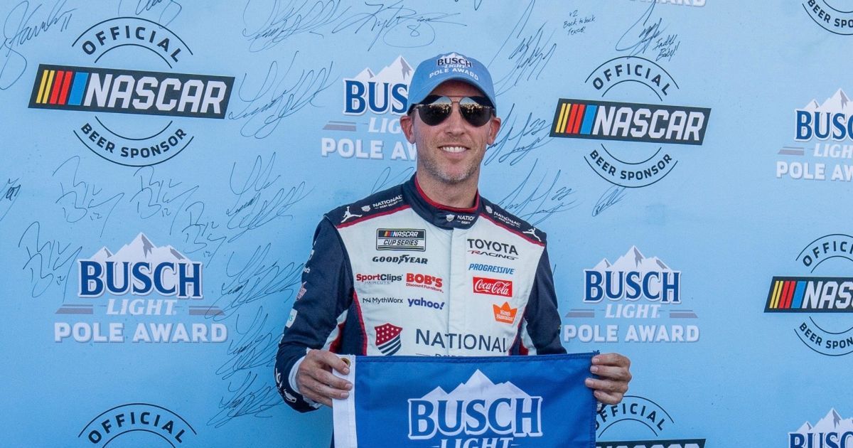 Denny Hamlin wins pole for South Point 400 at Las Vegas Motor Speedway ...